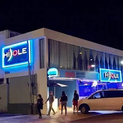 Hobie Oceanfront Apartment At Isla Verde San Juan