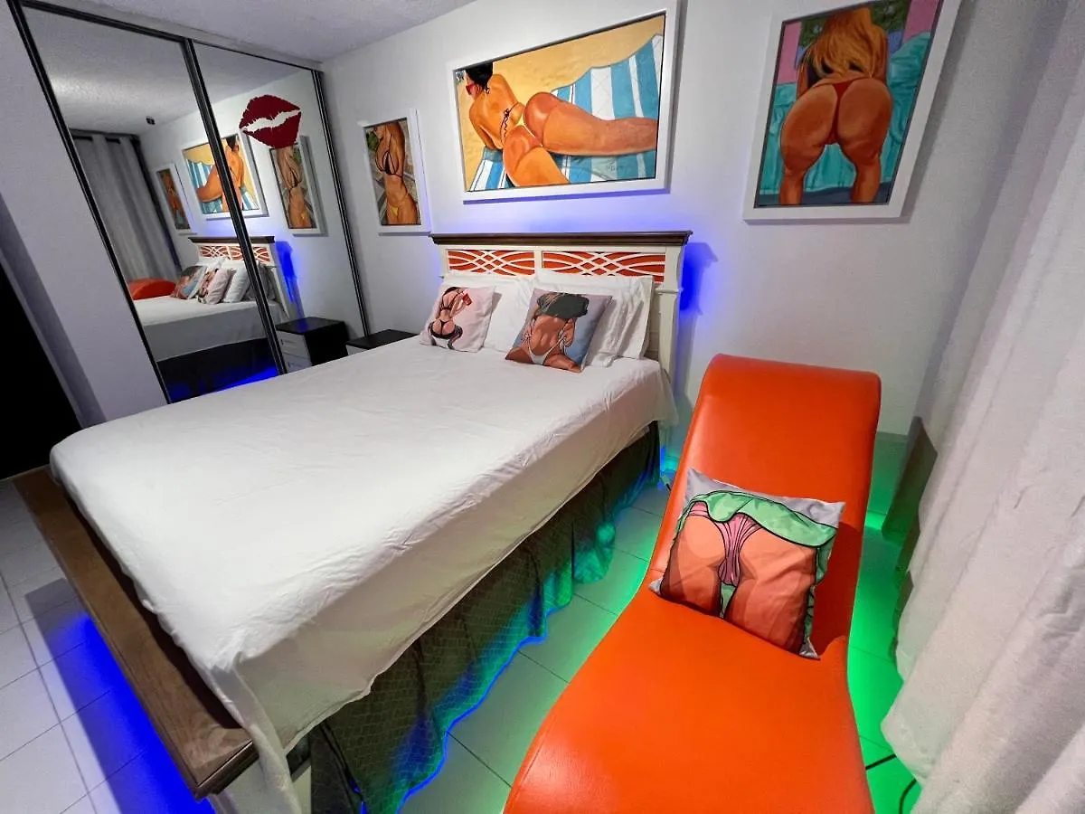 Hobie Oceanfront Apartment At Isla Verde San Juan Puerto Rico